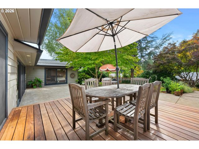 3105 Sw 98TH Ave, Portland, OR 97225