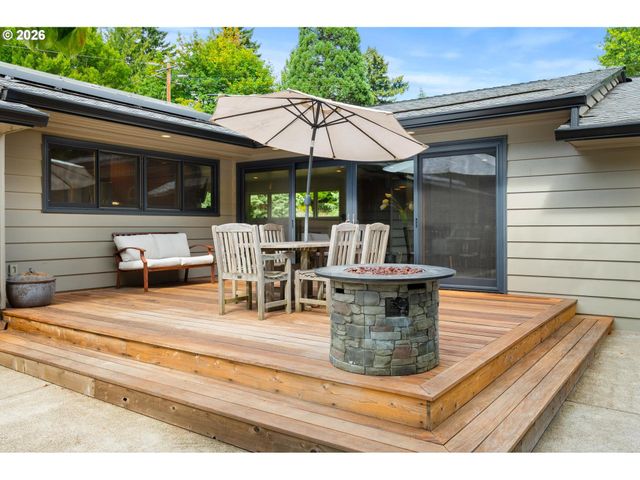 3105 Sw 98TH Ave, Portland, OR 97225