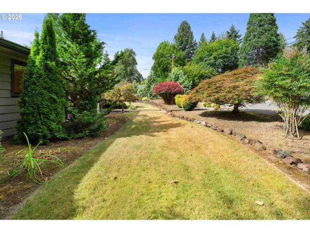 3105 Sw 98TH Ave, Portland, OR 97225