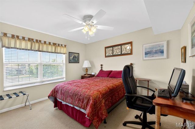 2021 Piedmont Circle 201, St Peters, MO 63304
