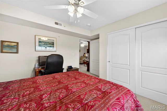 2021 Piedmont Circle 201, St Peters, MO 63304