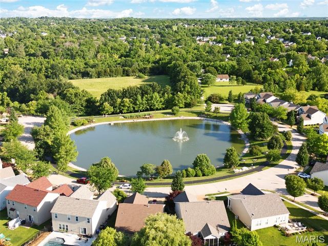 2021 Piedmont Circle 201, St Peters, MO 63304