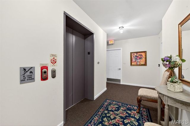 2021 Piedmont Circle 201, St Peters, MO 63304