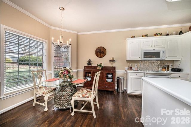 3992 Brickfield Street, Hickory, NC 28602