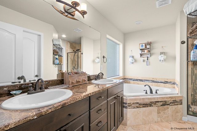 5959 OTTAWA DR, Cheyenne, WY 82001