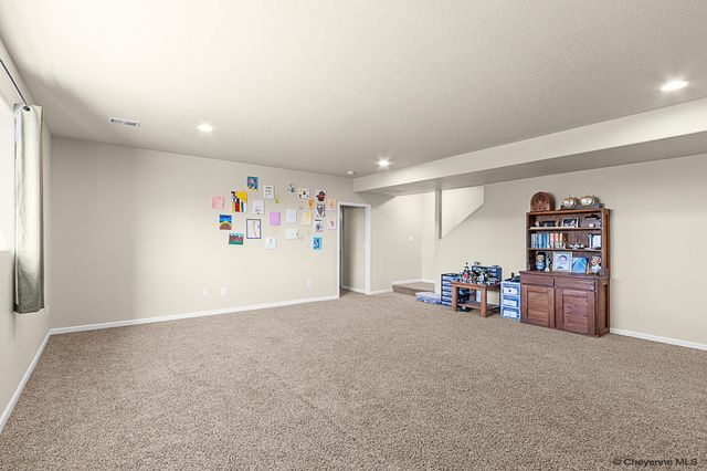5959 OTTAWA DR, Cheyenne, WY 82001