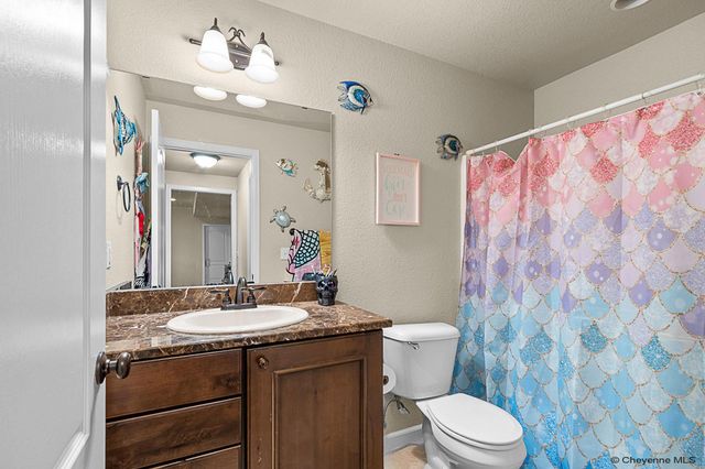 5959 OTTAWA DR, Cheyenne, WY 82001