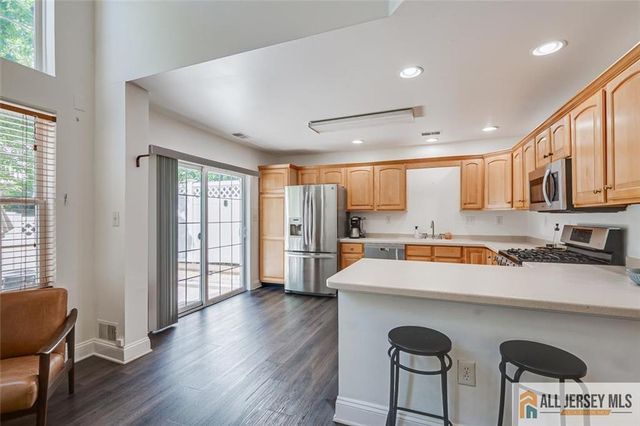 403 Somerset Court, South Brunswick, NJ 08540