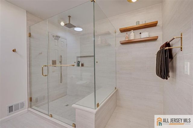 403 Somerset Court, South Brunswick, NJ 08540