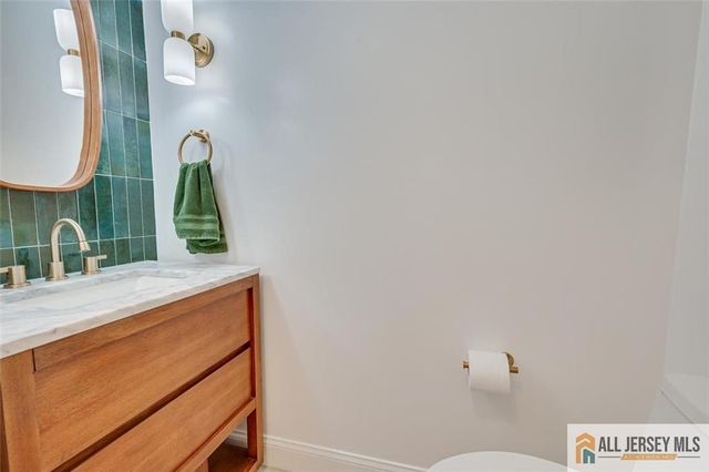 403 Somerset Court, South Brunswick, NJ 08540