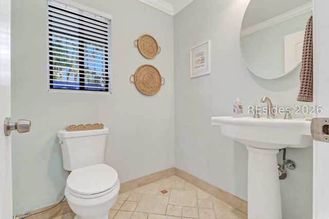 28 Chickadee Rd, Hilton Head Island, SC 29926