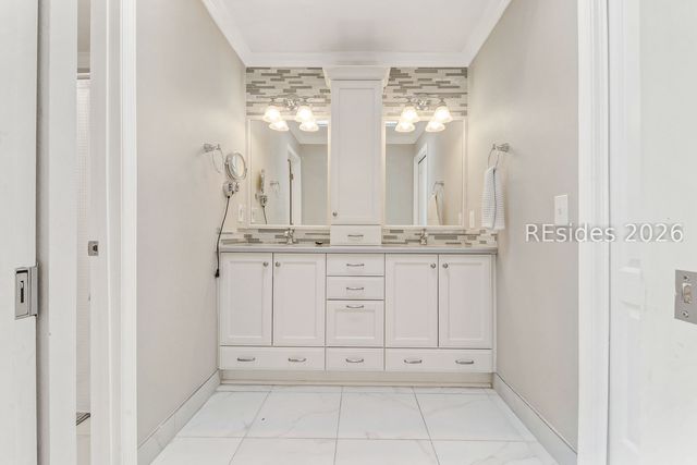 28 Chickadee Rd, Hilton Head Island, SC 29926