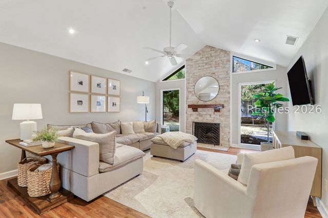 28 Chickadee Rd, Hilton Head Island, SC 29926