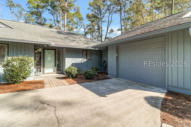 28 Chickadee Rd, Hilton Head Island, SC 29926