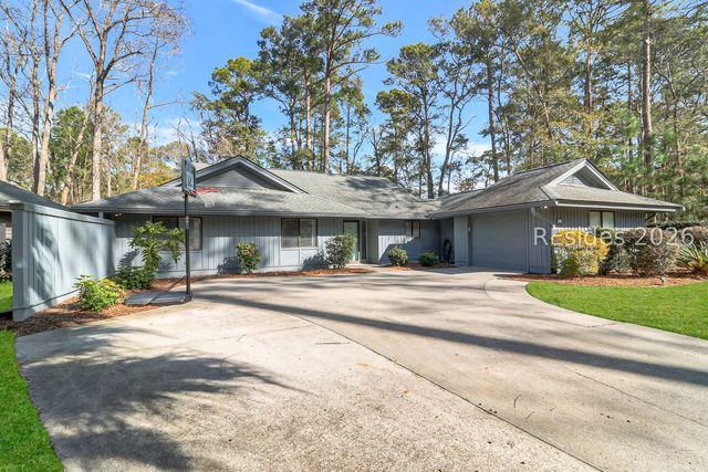 28 Chickadee Rd, Hilton Head Island, SC 29926