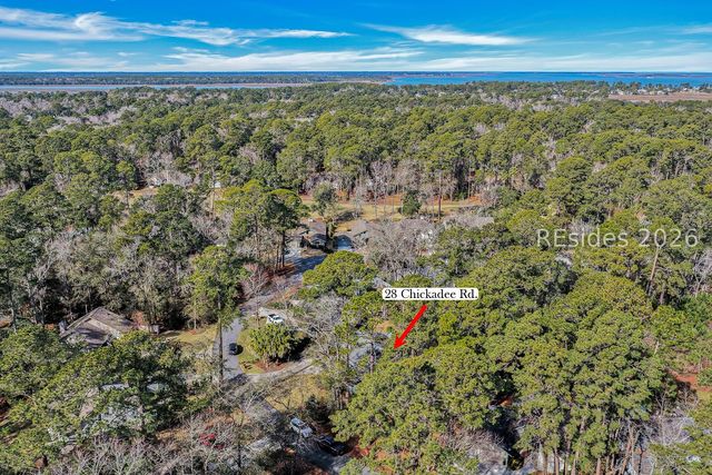 28 Chickadee Rd, Hilton Head Island, SC 29926