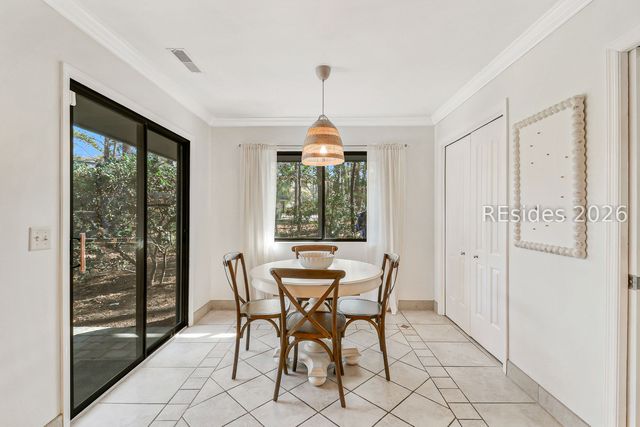 28 Chickadee Rd, Hilton Head Island, SC 29926