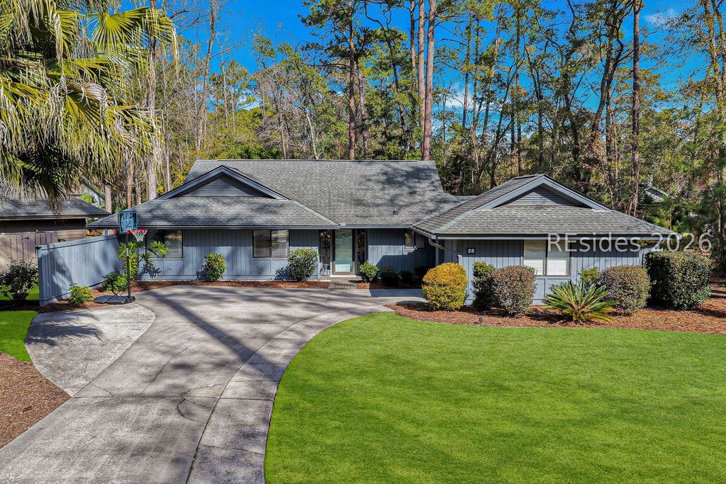 28 Chickadee Rd, Hilton Head Island, SC 29926