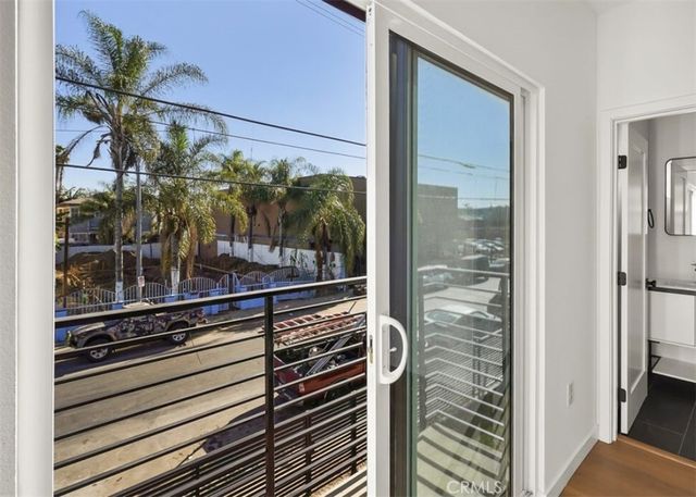 1731 S New Hampshire Avenue, Los Angeles, CA 90006