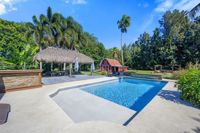5300 SW 162nd Ave, Southwest Ranches, FL 33331