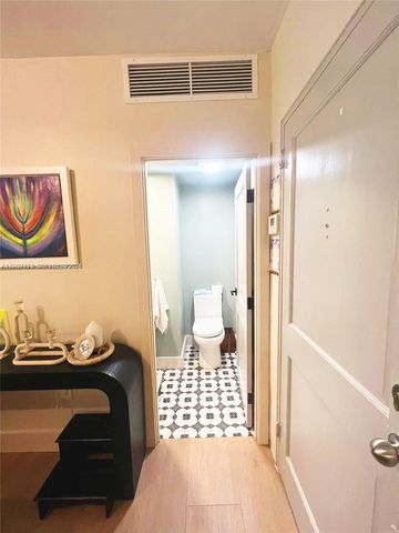 10185 Collins Ave 323, Bal Harbour, FL 33154