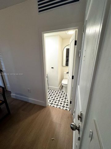 10185 Collins Ave 323, Bal Harbour, FL 33154