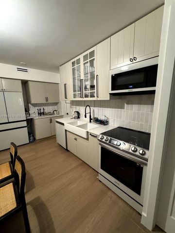 10185 Collins Ave 323, Bal Harbour, FL 33154