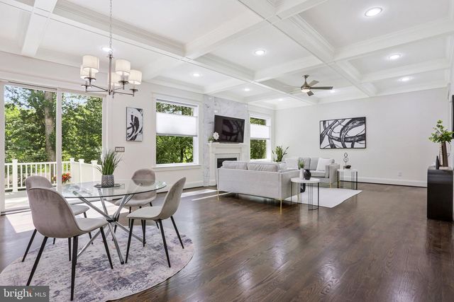1712 EAST AVE, Mclean, VA 22101