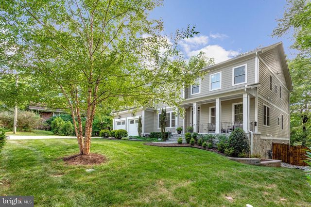 1712 EAST AVE, Mclean, VA 22101