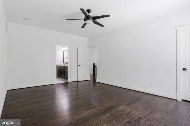 1712 EAST AVE, Mclean, VA 22101
