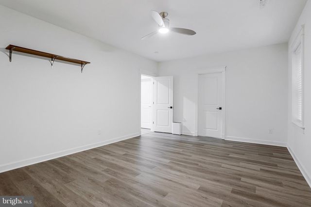 1712 EAST AVE, Mclean, VA 22101