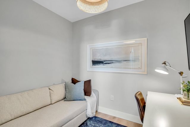 191 Washington St 721, Boston, MA 02135