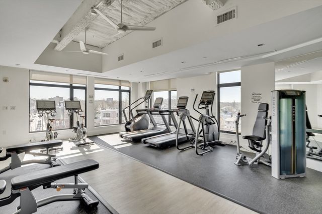 191 Washington St 721, Boston, MA 02135