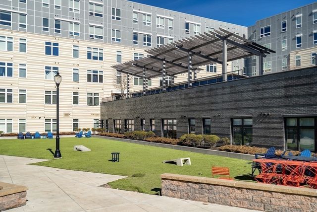 191 Washington St 721, Boston, MA 02135