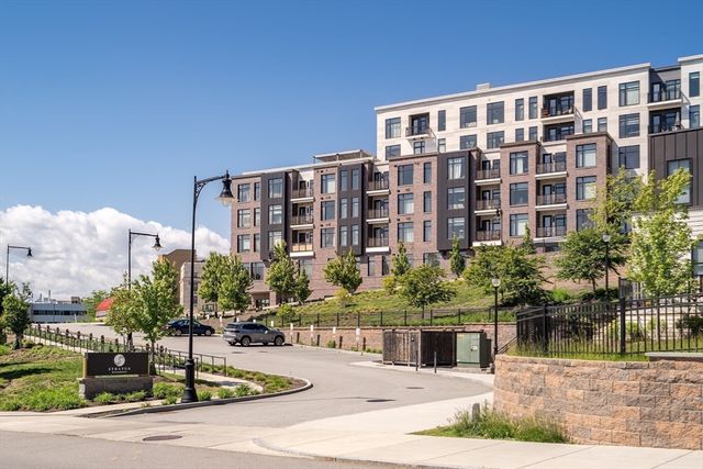191 Washington St 721, Boston, MA 02135