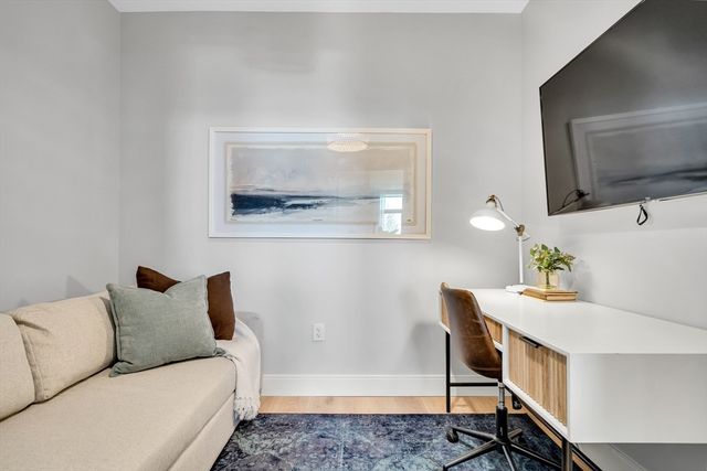 191 Washington St 721, Boston, MA 02135