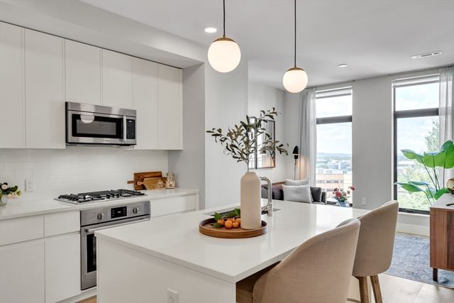 191 Washington St 721, Boston, MA 02135