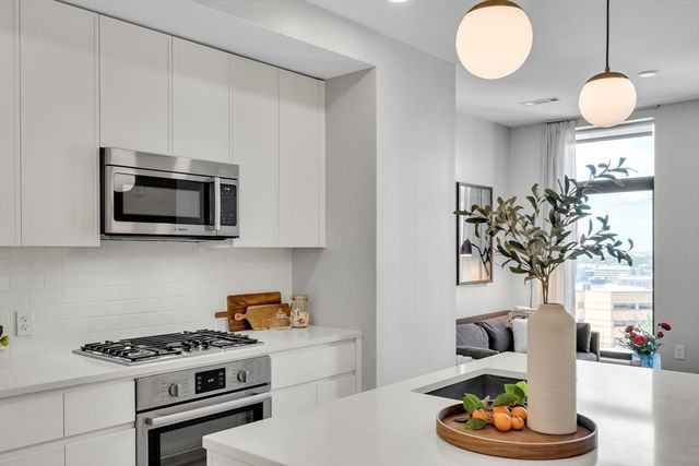 191 Washington St 721, Boston, MA 02135