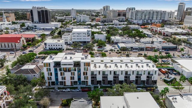 1558 4TH STREET 208, Sarasota, FL 34236