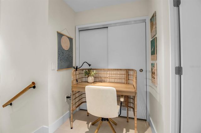 1558 4TH STREET 208, Sarasota, FL 34236