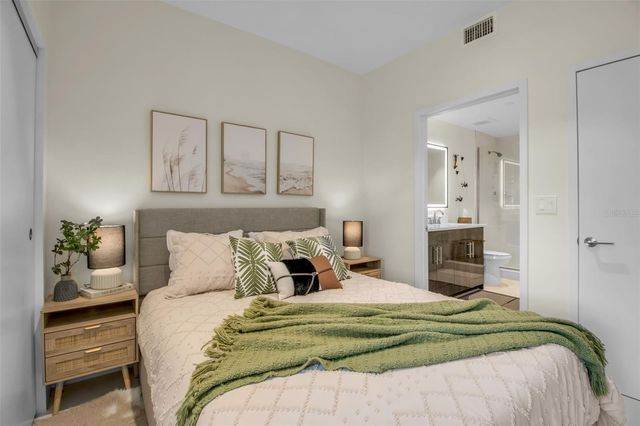 1558 4TH STREET 208, Sarasota, FL 34236