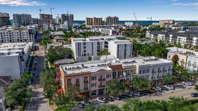 1558 4TH STREET 208, Sarasota, FL 34236