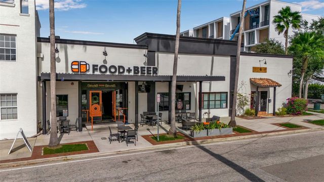 1558 4TH STREET 208, Sarasota, FL 34236