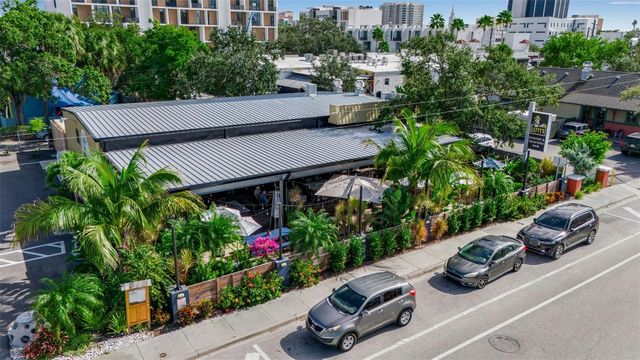 1558 4TH STREET 208, Sarasota, FL 34236