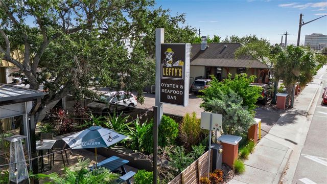 1558 4TH STREET 208, Sarasota, FL 34236