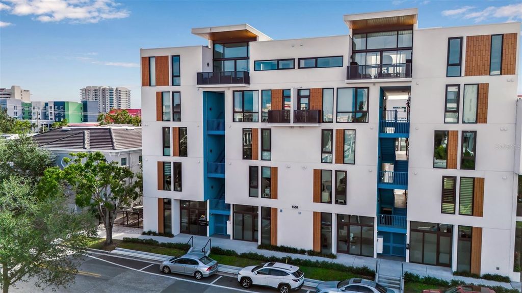 1558 4TH STREET 208, Sarasota, FL 34236