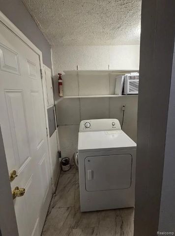 26110 Colgate Street, Inkster, MI 48141