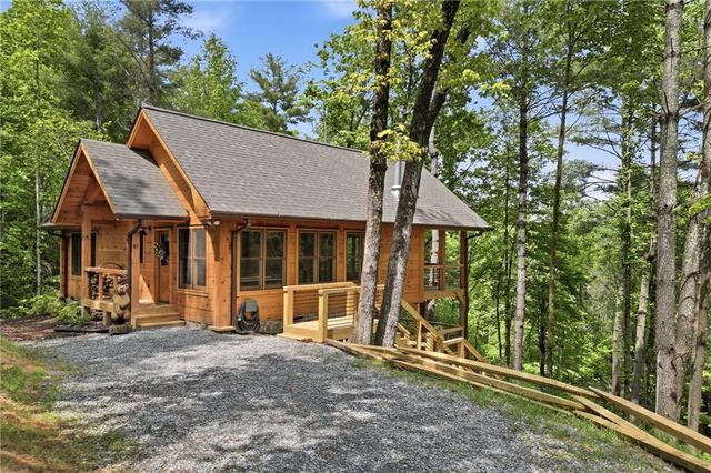 85 Christopher Drive, Ellijay, GA 30540