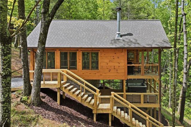 85 Christopher Drive, Ellijay, GA 30540