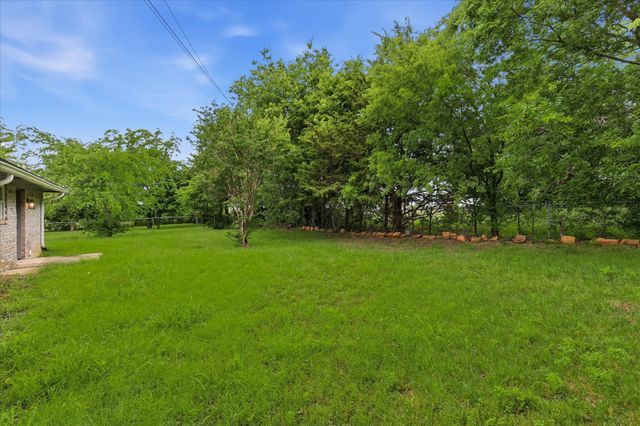 1701 Aster Street, Gainesville, TX 76240